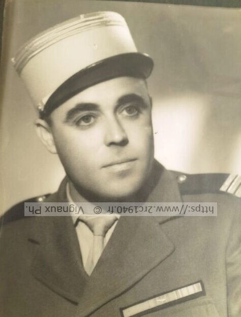 Robert Cadis
Officier de Cavalerie